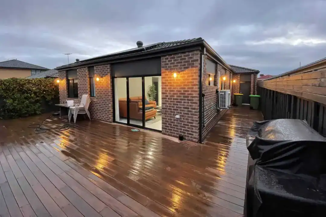 Electrician Clyde North